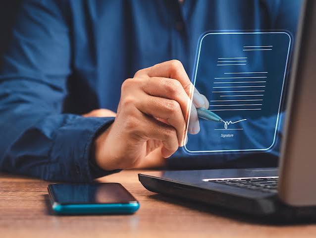 AI-Powered Fake Documents: Growing Threats and the Role of Digital Signatures and Seals